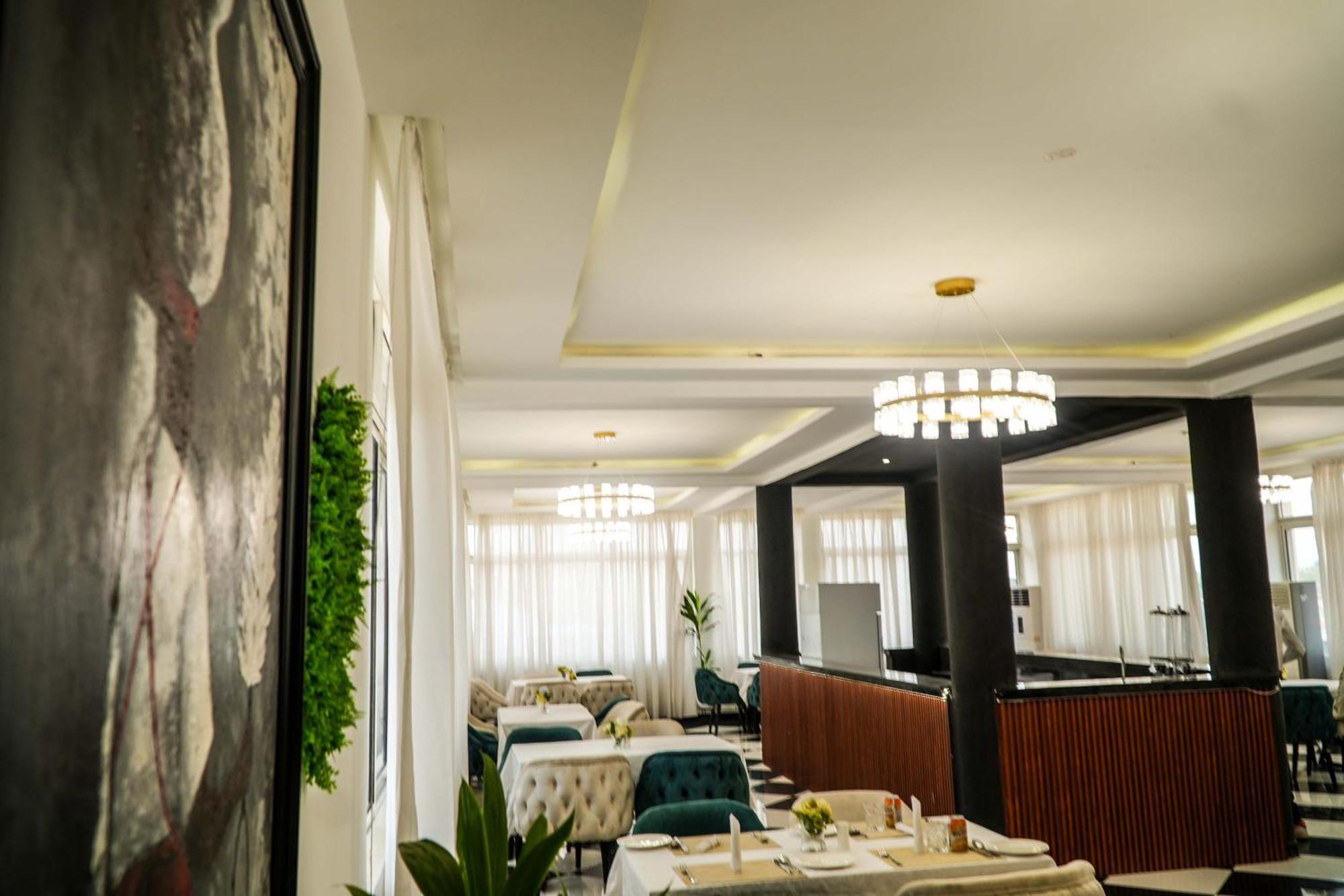 Amor Hotels Абуджа Екстер'єр фото