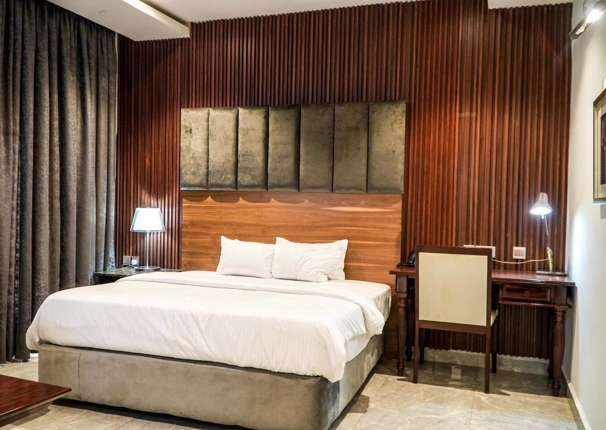 Amor Hotels Абуджа Екстер'єр фото